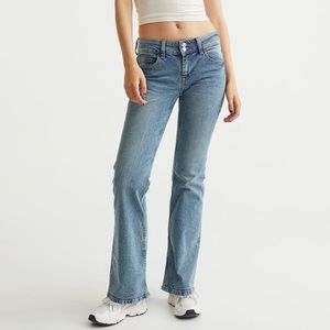 Low rise flared jeans